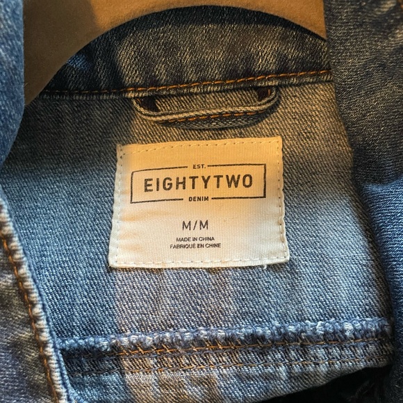 Jean jacket - Picture 3 of 4